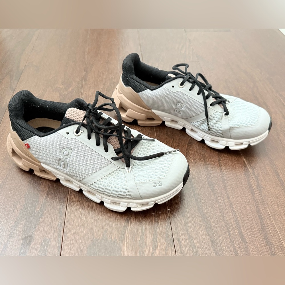 On Cloud Athletic Shoes